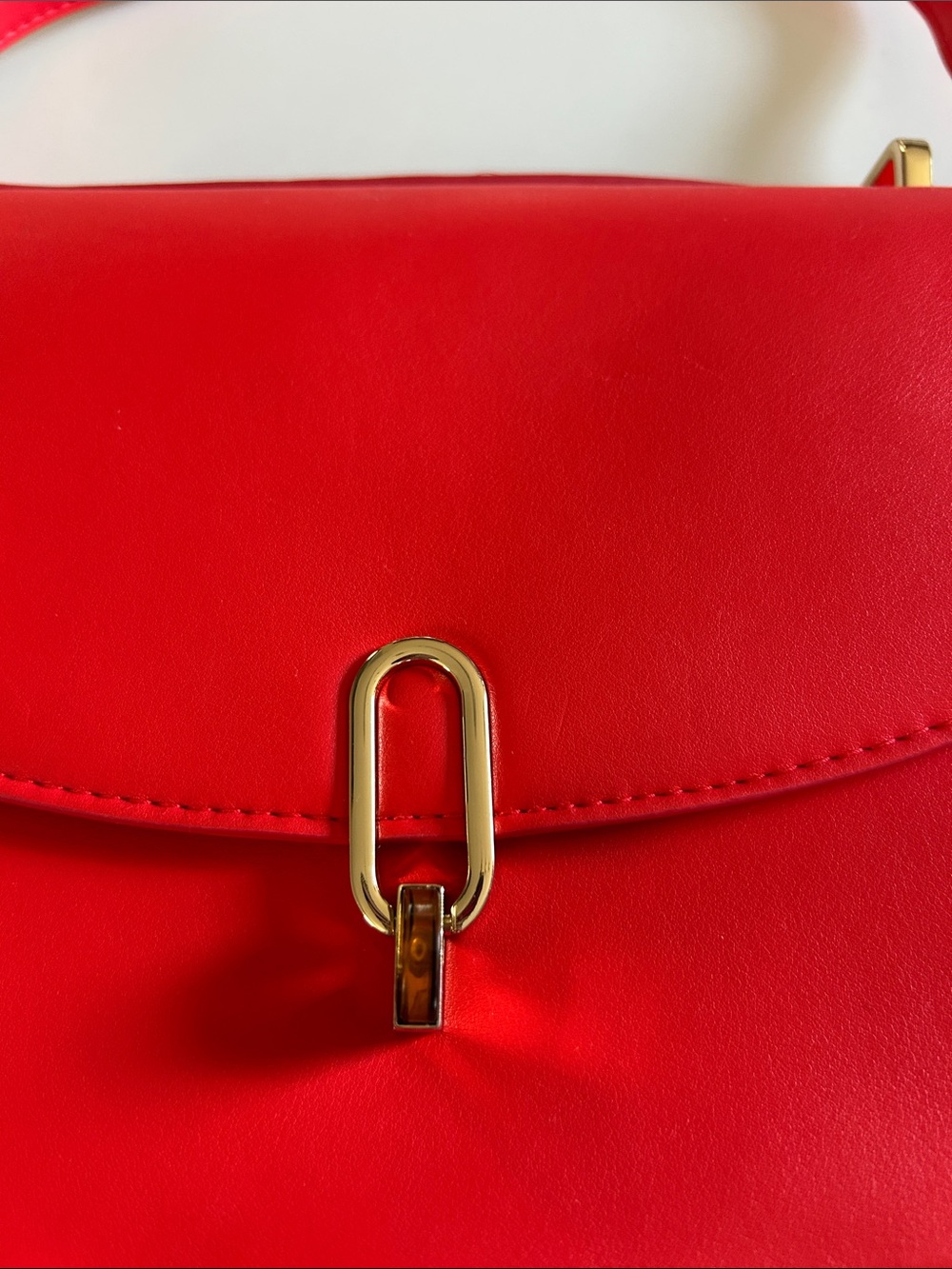 Red Crossbody - Picture 2 of 3